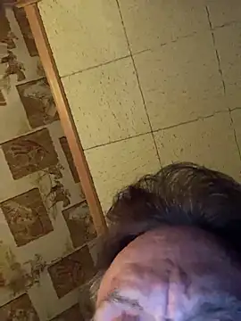 Tonybaloney1972 网络视讯表演