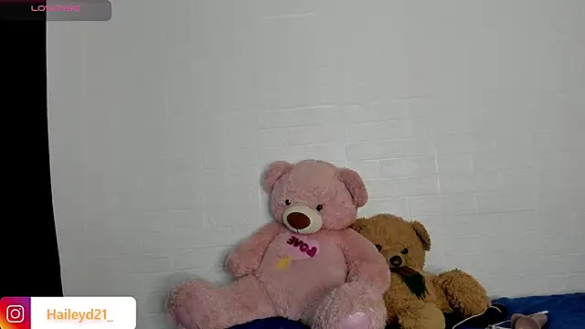 HaileyDuke Adlı Modelin Canlı XXX Sohbeti