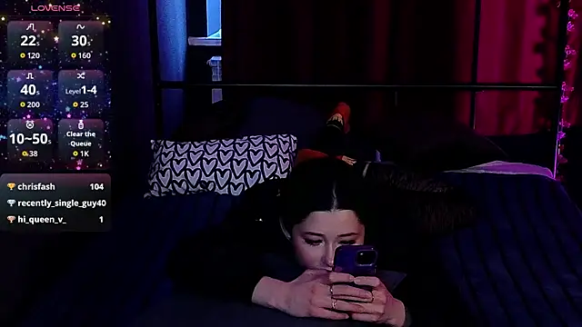 دردشة RedMidnight الجنسية المباشرة