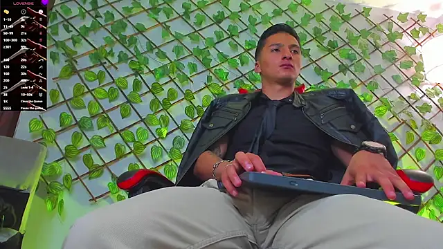 Dominus_Alpha Chat XXX in diretta