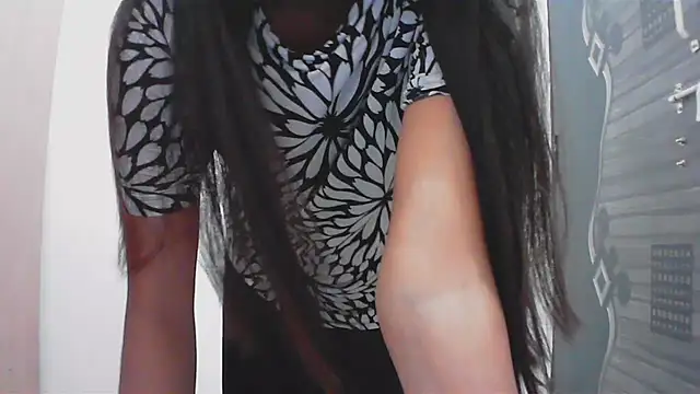 collage_hoty Chat XXX in diretta