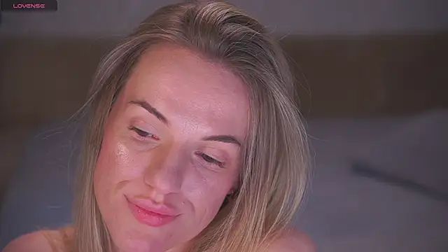 دردشة Vanille_Mystery الجنسية المباشرة