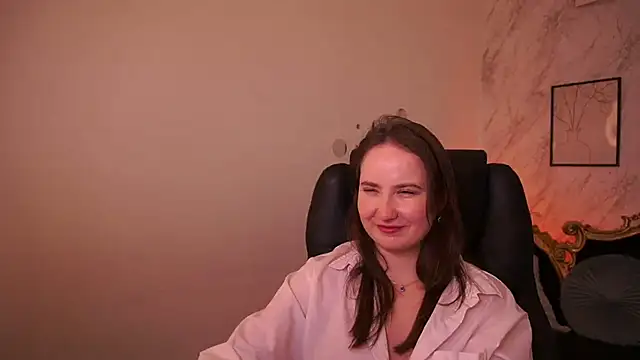 Show modela SofieBloom na web-kameri