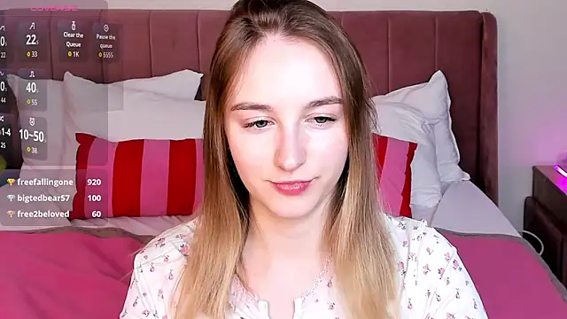 Shy_Polly's Webcam Show