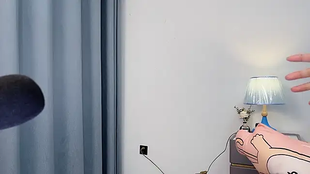 smalldaisy Adlı Modelin Canlı XXX Sohbeti