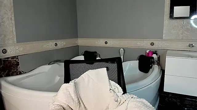 EmilyTrase Chat XXX in diretta