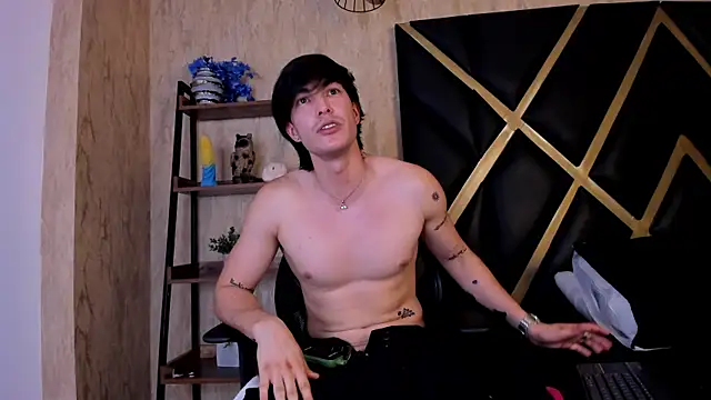 Živý XXX chat Karimferrer