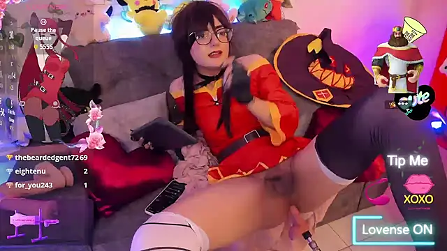 Noah_Cherry élő XXX-chatje