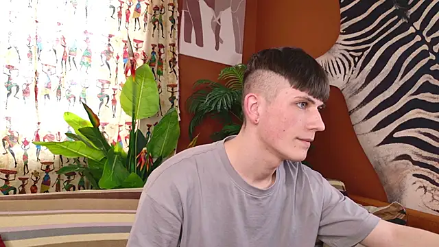 Chat +18 de Rony_Joy ao vivo