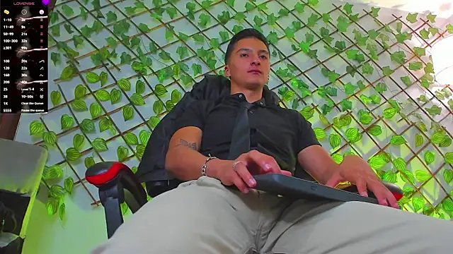 Dominus_Alpha Webcam-Show