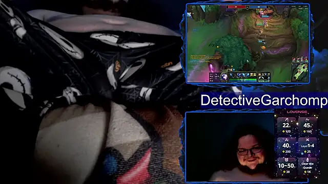 DetChompyn Live XXX chat