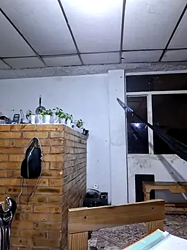 old_soul_and_young_spirit Show in webcam