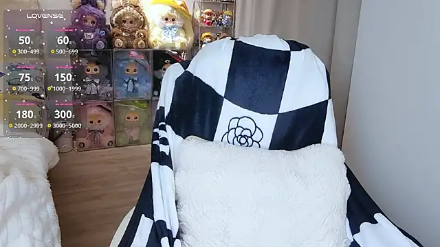 XXX chat uživo modela M-OTT_