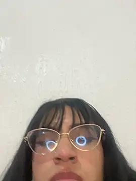 ValentinaEvanz Show in webcam