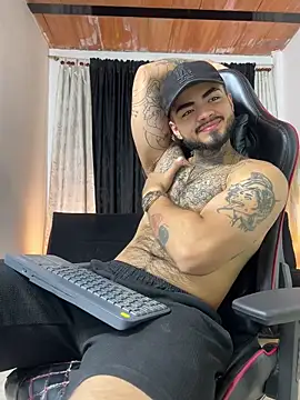 Онлайн чат XXX Benjii_Carter1