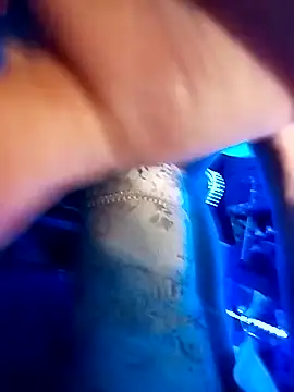 Chat +18 de gurlnips ao vivo