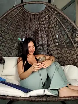 CaroDeArg Adlı Modelin Canlı XXX Sohbeti