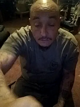 Dick4yourholes 现场XXX  聊天