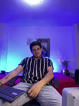 williamsmiiths16 live XXX chat