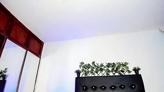 JERO_TEASE_S7S: онлайн-секс-чат