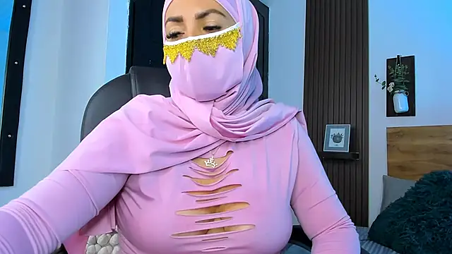 Nailea__ Adlı Modelin Canlı XXX Sohbeti