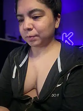 Show Webcam de kimmiakiss22