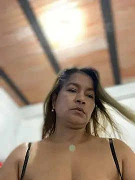 Jlo_69 – Live XXX-chat