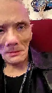 xuan8pssy_ui69 Adlı Modelin Web Kamerası Şovu