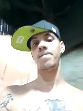 Chat +18 de Hotsmale ao vivo