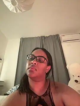 Chat +18 de Chaniita ao vivo