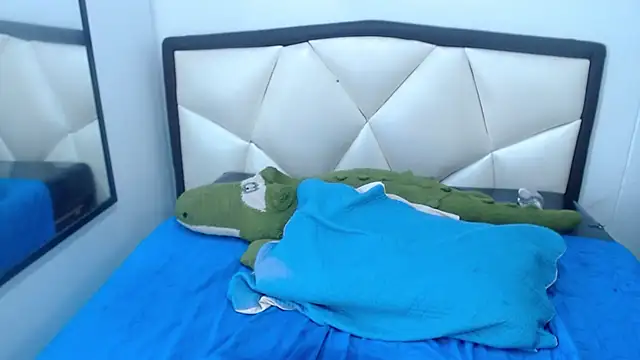 Chat +18 de Madison_Copers ao vivo