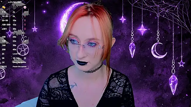 WICKEDEMBER – Naživo XXX chat