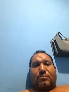 alexjs84n Live XXX chat