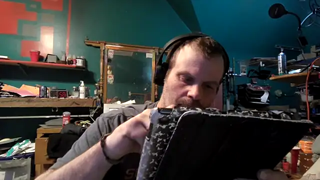 charactrzero webkamerás műsora