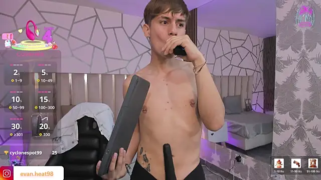 EVAN_TAYのライブXXXチャット