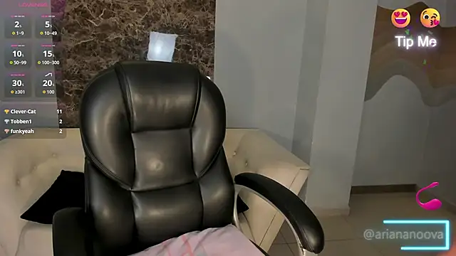 ArianaNovan Live XXX chat