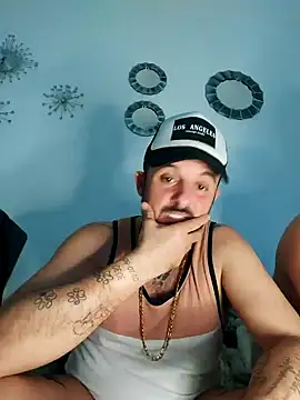 HeteroMeztizo Pertunjukan Webcam