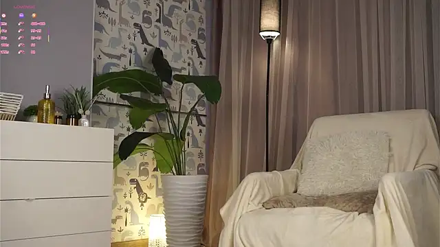 Chat +18 de QueenieGitt ao vivo