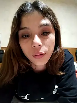 mariamac420 现场XXX聊天