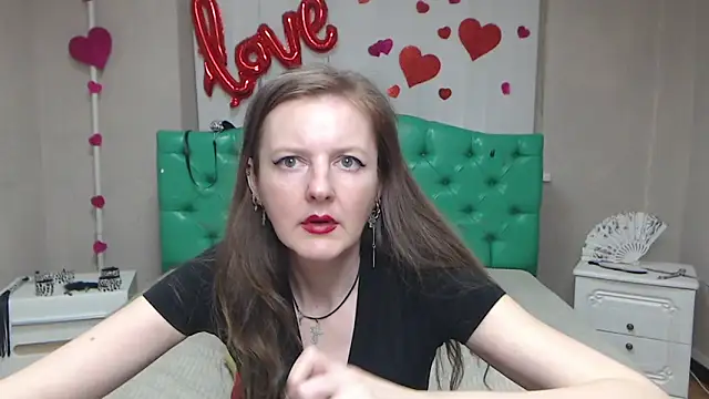 Živý XXX chat MeganPirs