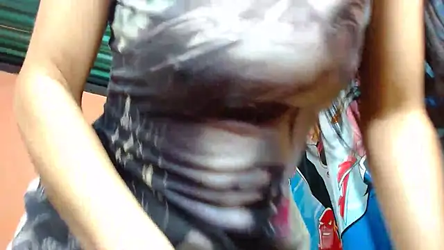 Chatroom XXX en direct de chandra_haraa