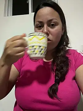 camila-titis Live XXX-chat