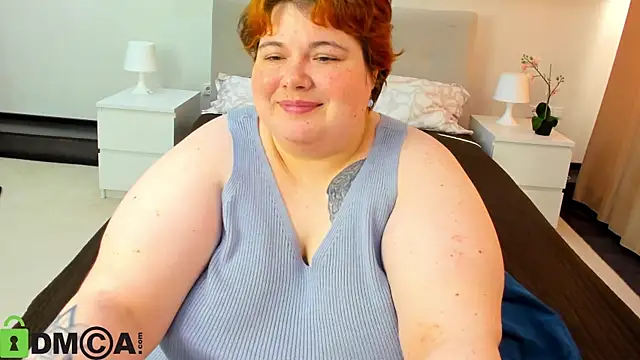 Sew_Sunny élő XXX-chatje