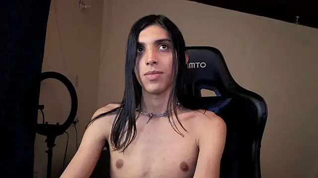 angelitofemboy Adlı Modelin Web Kamerası Şovu