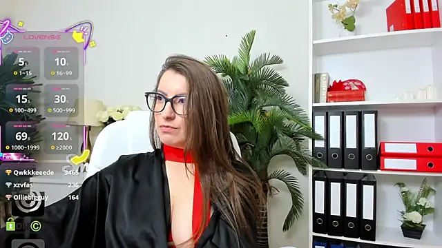 amayawest: онлайн-секс-чат