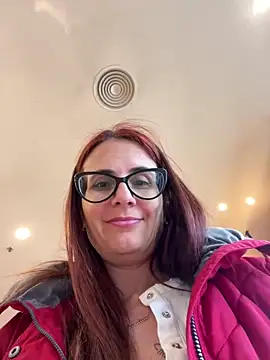 دردشة NataKitten الجنسية المباشرة