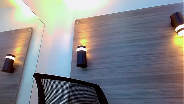 แชท XXX สดของ DaviidBuckx_