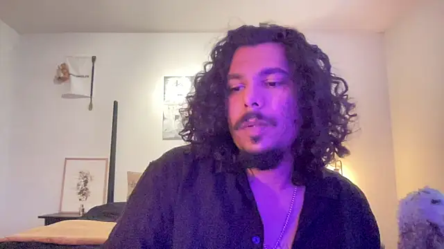 daddyvibes: διαδικτυακό σόου στην κάμερα