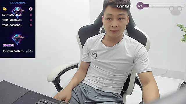 Naughty___asianのライブXXXチャット