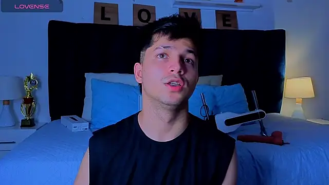 Issac_james_のライブXXXチャット